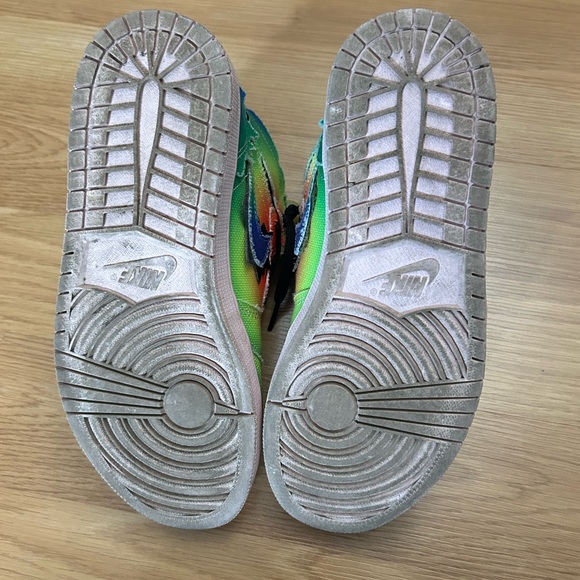 Nike Air Jordan 1 Retro High J Balvin - Picture 7 of 15